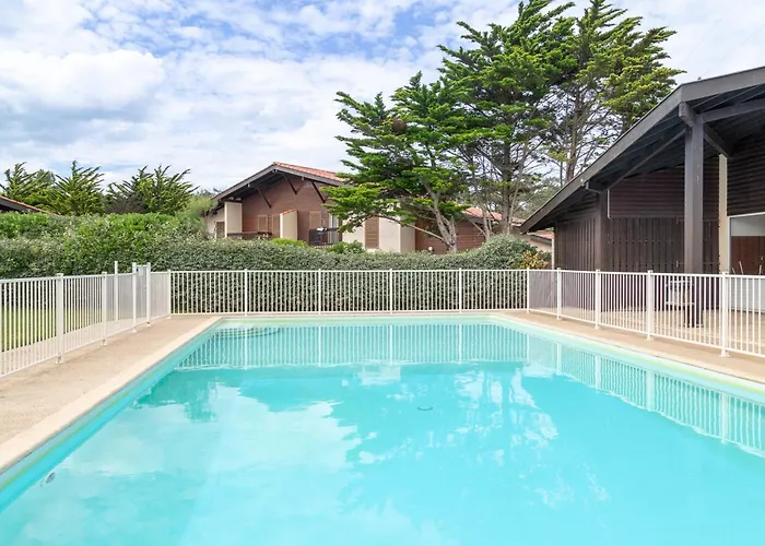 Mitoyenne Avec Jardin, Proche A Seignosse, Piscine, Parking Prive Et Wifi - Fr-1-239-421 *